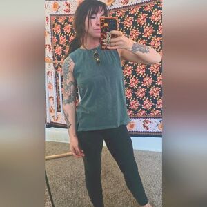 Organic Cotton Sleevless loose tank top